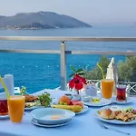 Rhapsody Otel